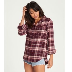 BILLABONG FLANNEL LONG SLEEVE TOP!